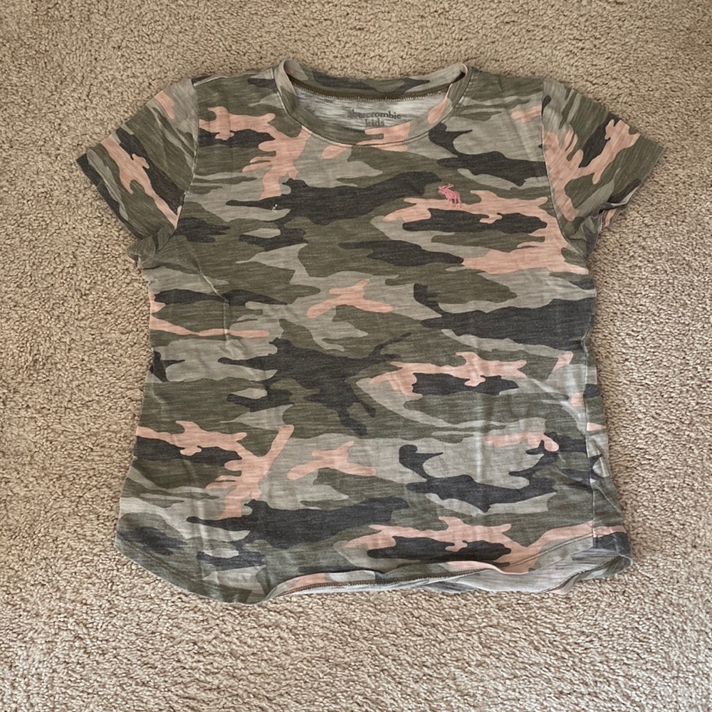 Abercrombie camo top, Size 11/12